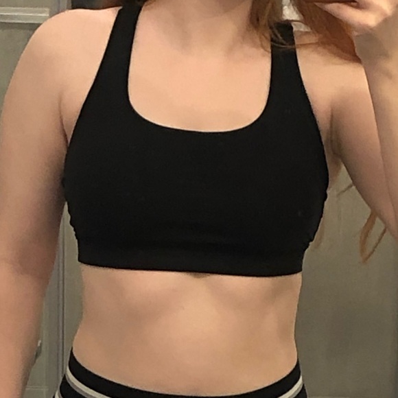 2/70$ Lululemon top size 6 black - Picture 6 of 7